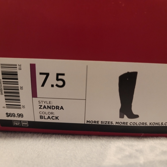 SO NWT Zandra Above the Knee Suede Boot - Picture 7 of 8